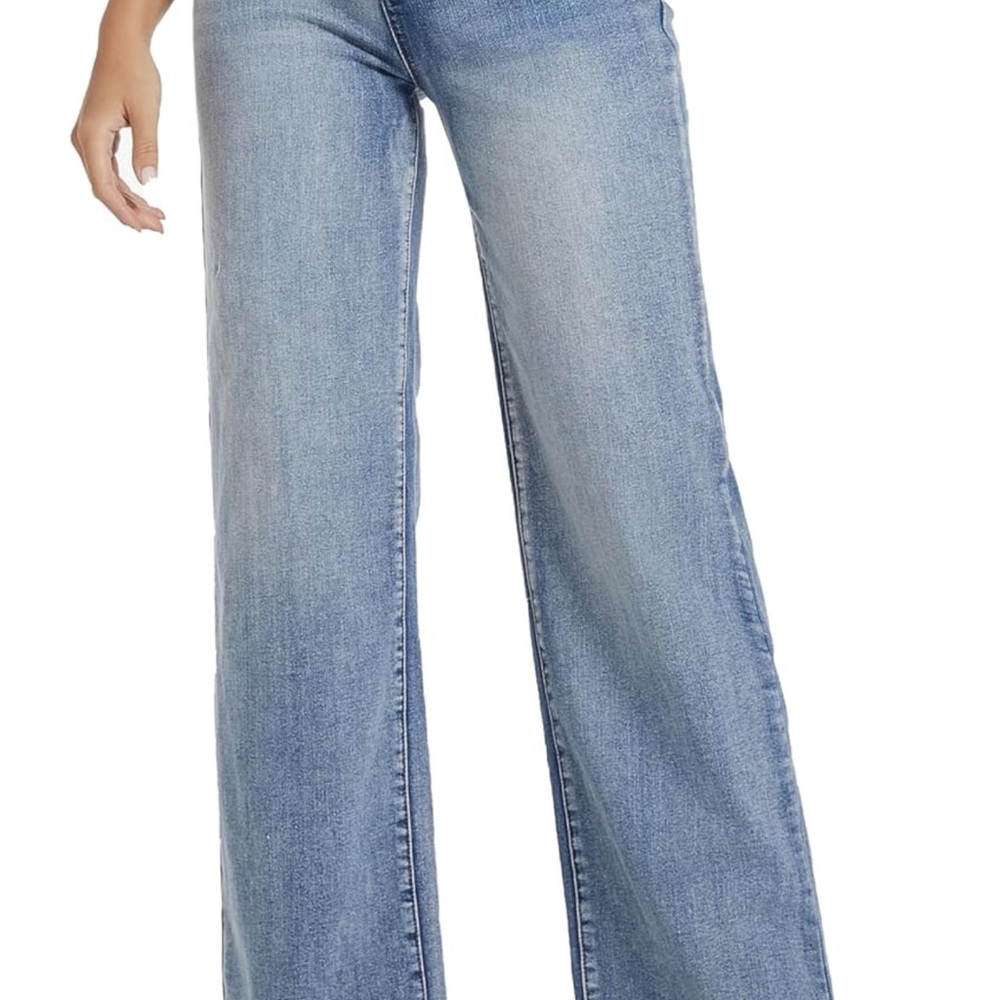 Stylish Light Blue Straight Jeans for Women